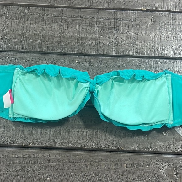 Victoria’s Secret Swimming Suit Bra - Picture 6 of 7